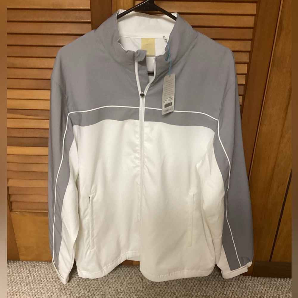 NWT Tehama windbreaker jacket. Mens. Medium.